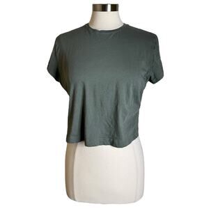 Weekday Tight Fitted Cropped‎ T-Shirt Olive Women’s Size XL Minimalist